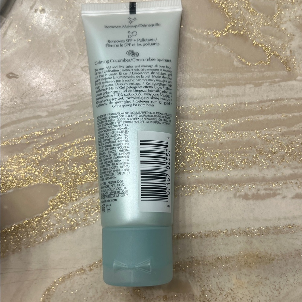 Brand new Estee Lauder DayWear Moisture Crème and Cleanser - Picture 4 of 4